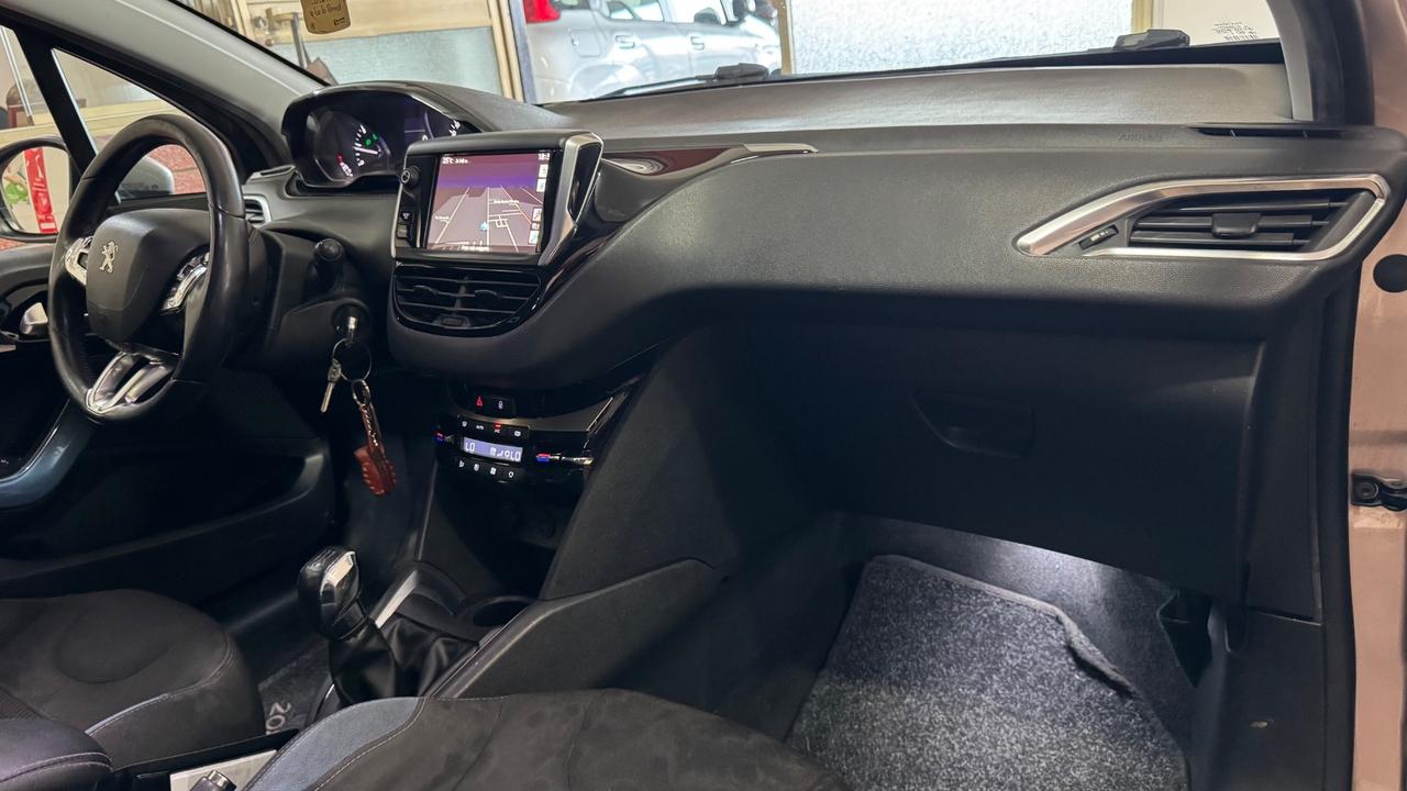 Peugeot 208 1.6 e-HDi 92 CV Stop&Start 5 porte Allure
