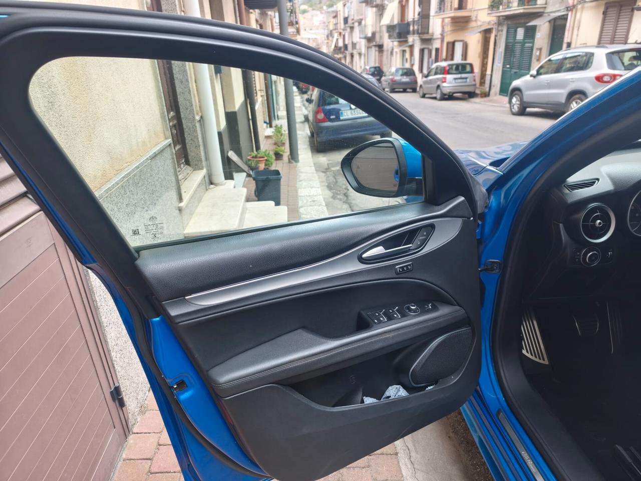 Alfa Romeo Stelvio 2.2 Tdi 210cv Q4 Veloce - 2021