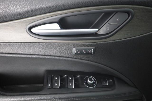 ALFA ROMEO Stelvio Stelvio 2.2 Turbodiesel 210 CV AT8 Q4 Ti