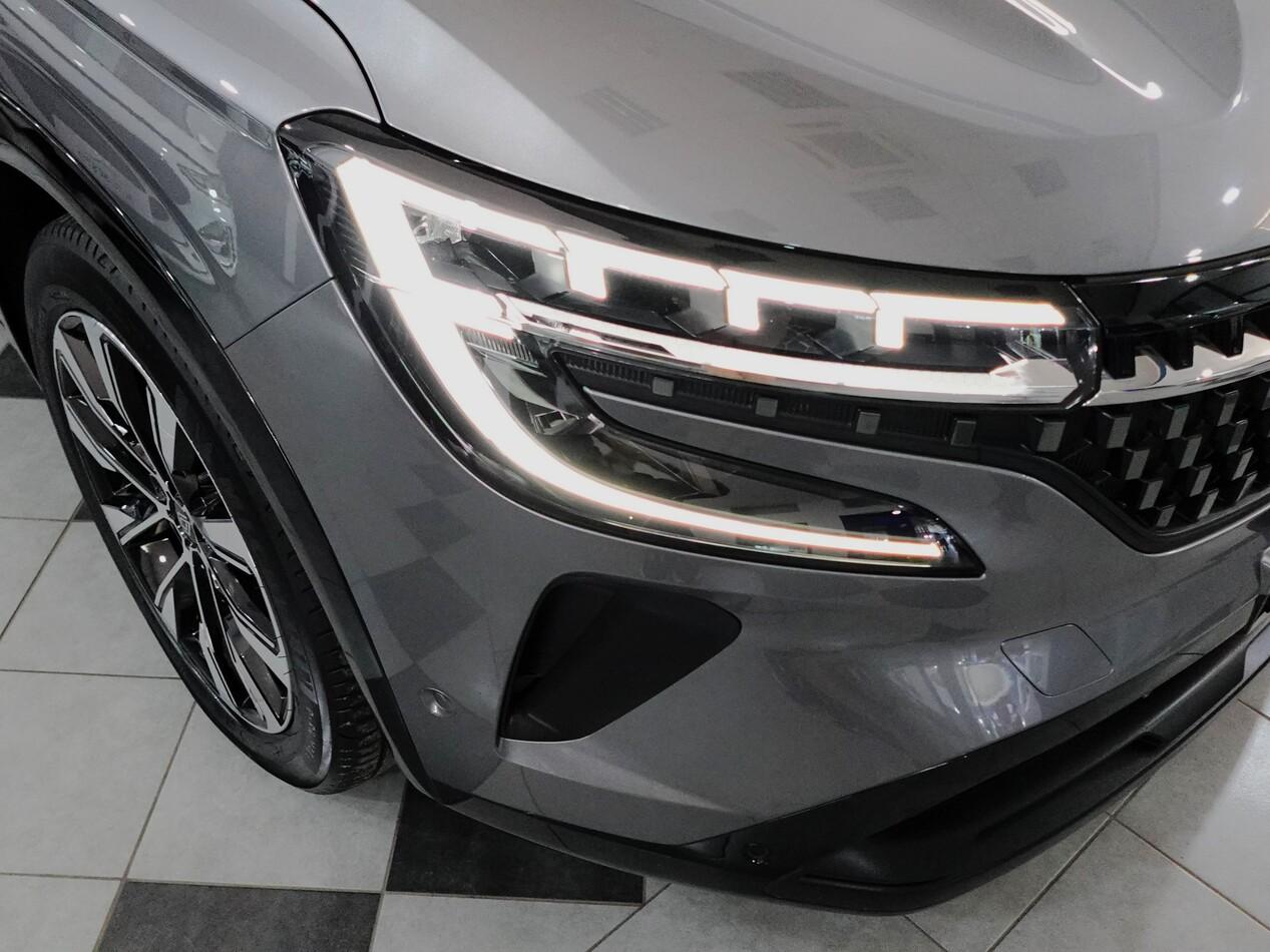 Renault Austral 1.2 E-TECH FULL HYBRID 200 CV TECHNO