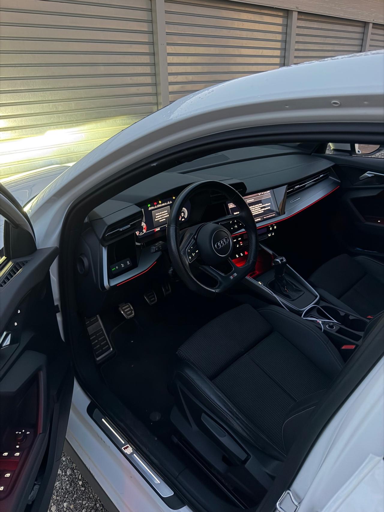 Audi A3 SPB 30 TDI S line edition