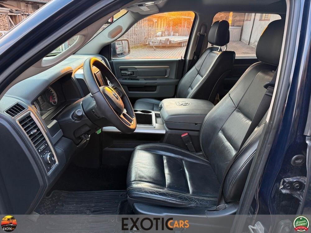 Dodge RAM 5.7 Hemi V8 Pick-up