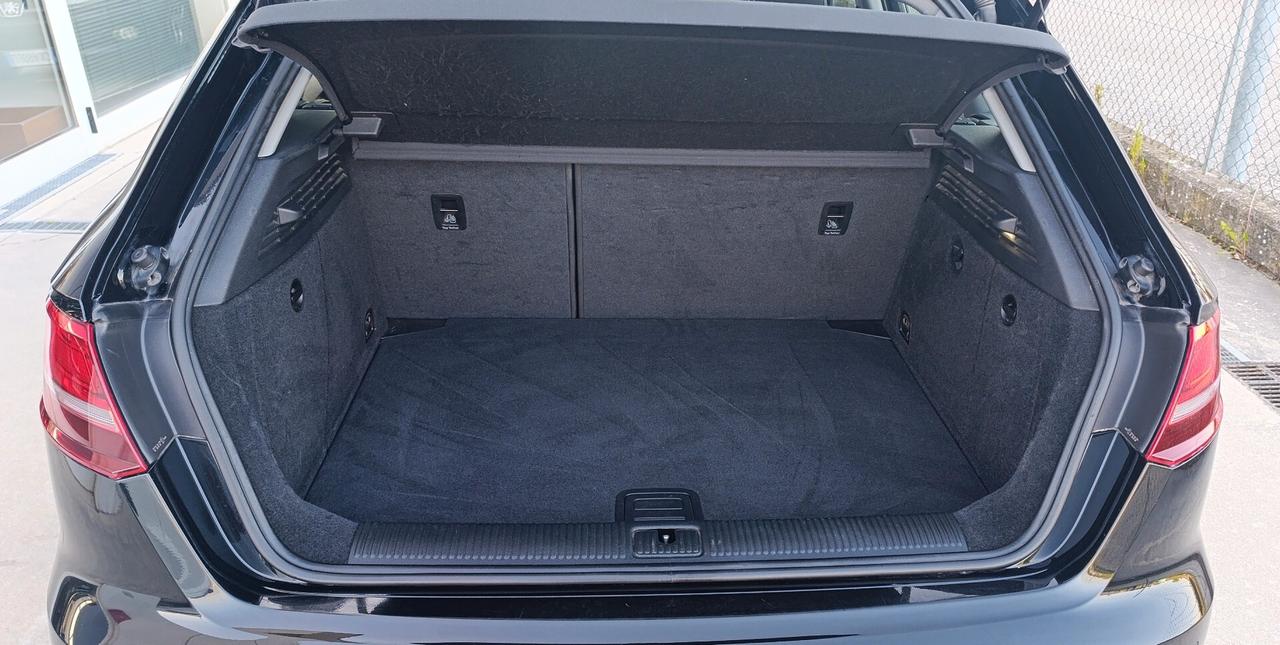 Audi A3 SPB 1.6 TDI 110cv Sport - Uniproprietario - Service completo