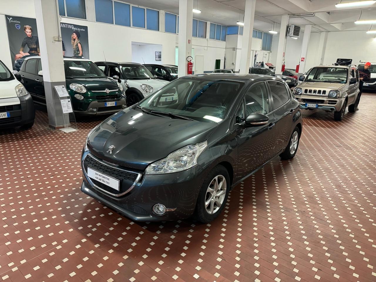 Peugeot 208 1.4 HDi 68 CV 5 porte Allure NEOPATENTATI