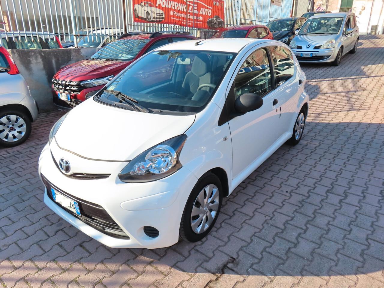 Toyota Aygo 1.0 12V VVT-i 5 porte Lounge Connect