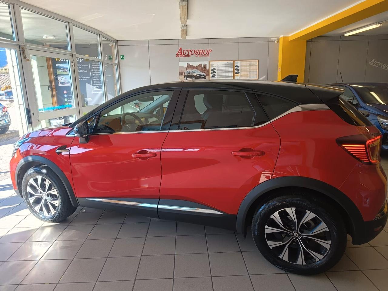 Renault Captur 1.6 Hybrid E-Tech 145 CV Techno
