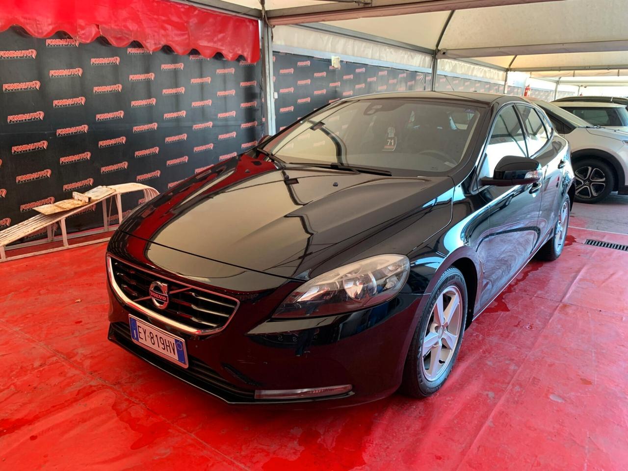 Volvo V40 D2 1.6 Summum