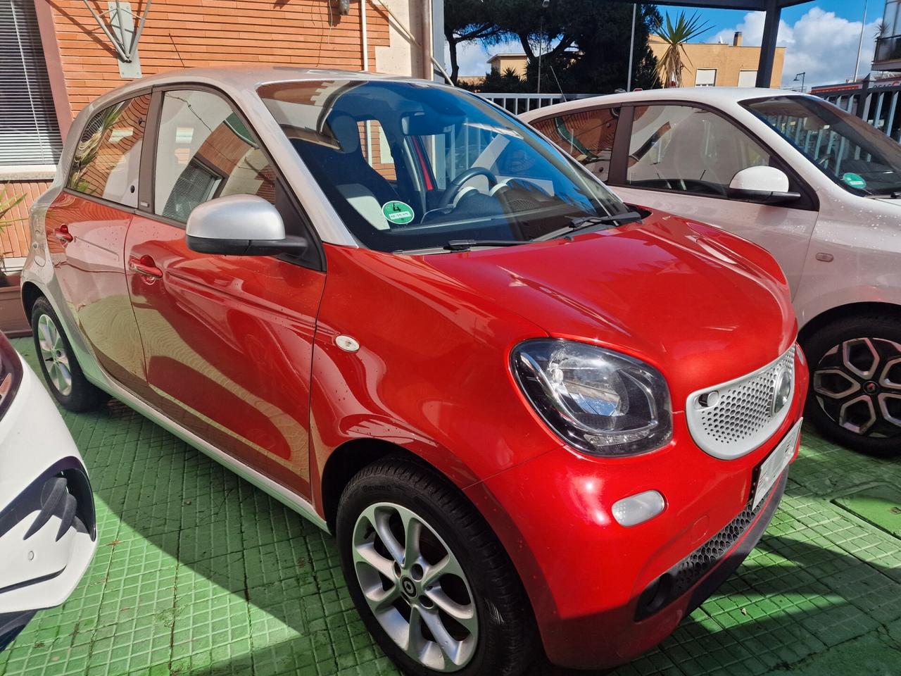 Smart ForFour 70 1.0 Passion NAVI
