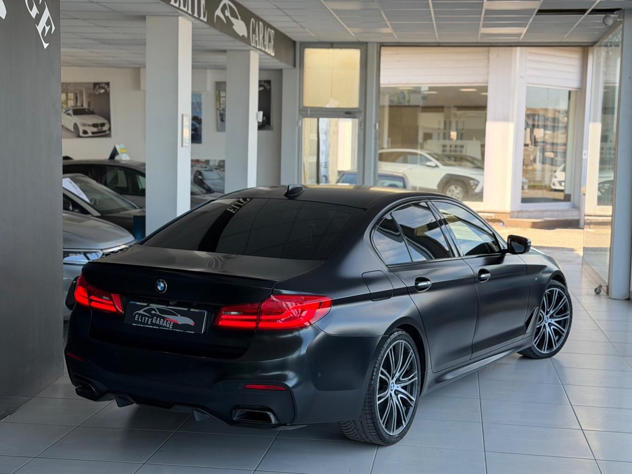 Bmw M550d xDrive Frozen Black Edizione limitata