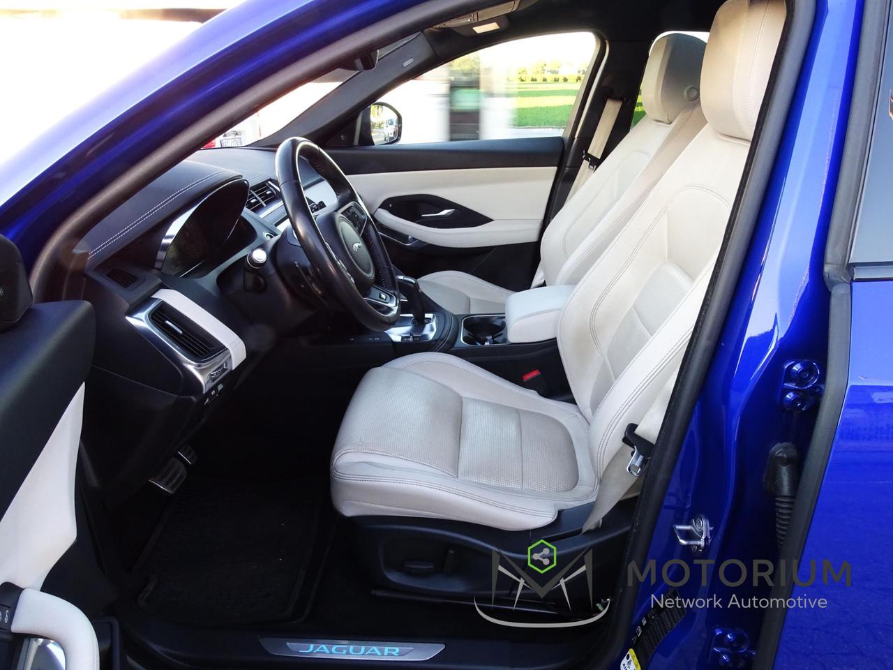 Jaguar E-Pace 2.0 AWD aut. R-Dynamic S