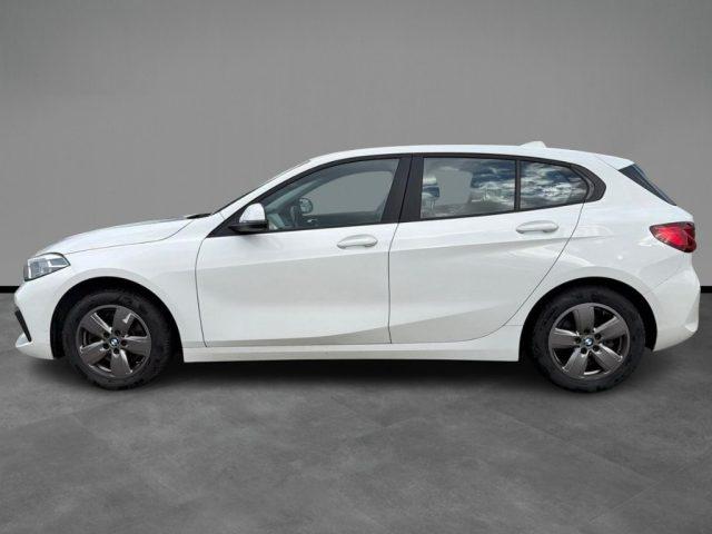 BMW 116 d 5p. Business Advantage