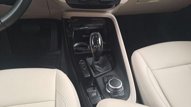 BMW X1 sDrive18d xLine Aut. + Tetto apr.