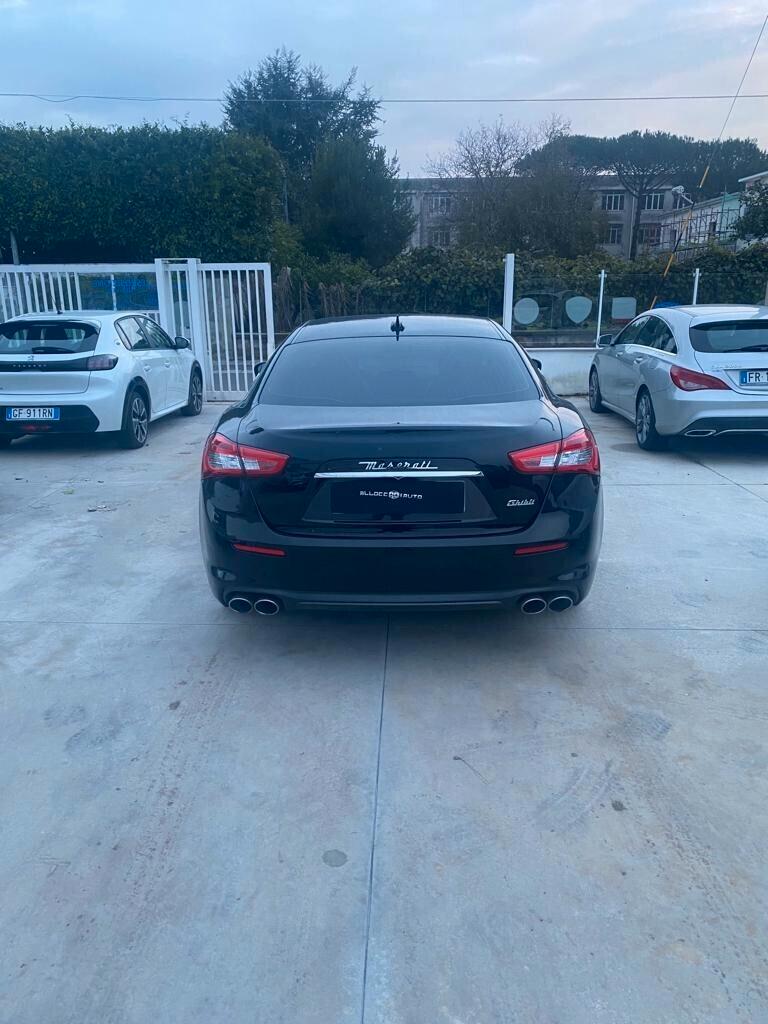 Maserati Ghibli V6 Diesel Nerissimo Edition