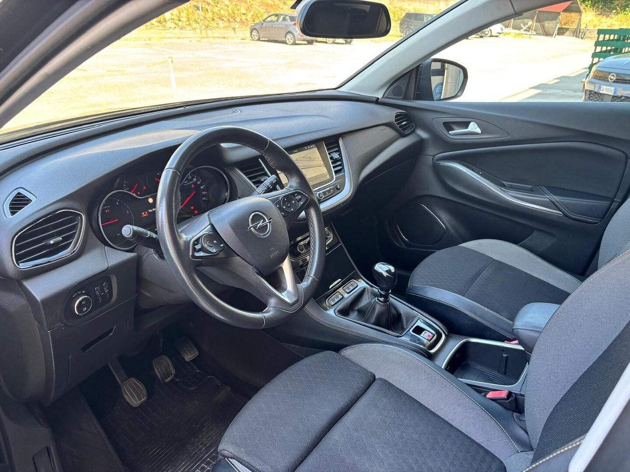 Opel Grandland X 1.6 CDTI INNOVATION 120 cv