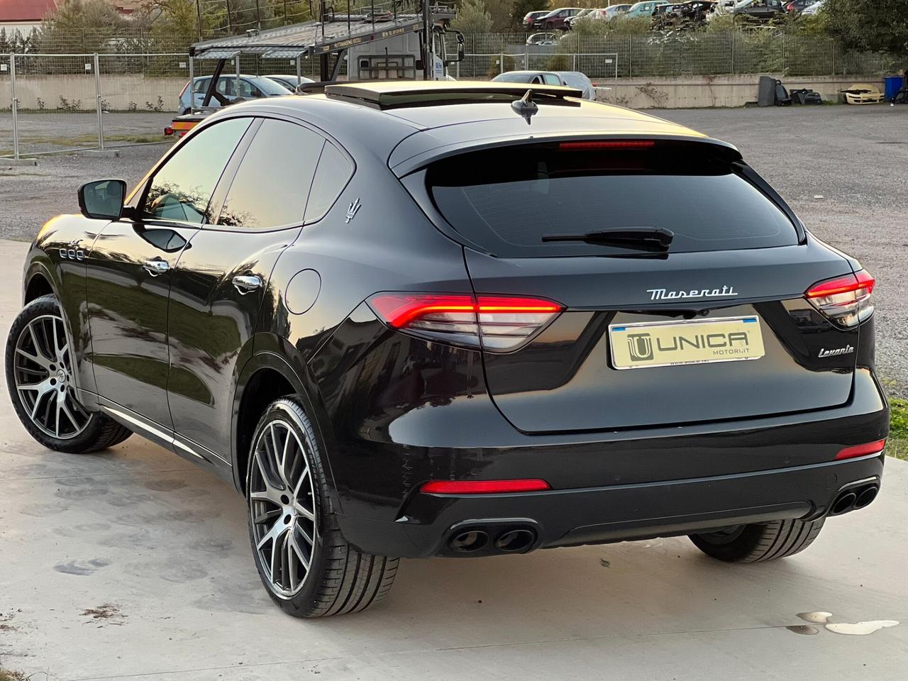 Maserati Levante 2.0 mhev 330 CV AWD GT TETTO ITALIANA