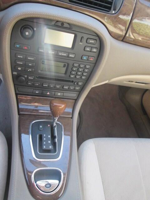Jaguar S-Type 2.5 V6 SOLO 28000 KM !!!!!!