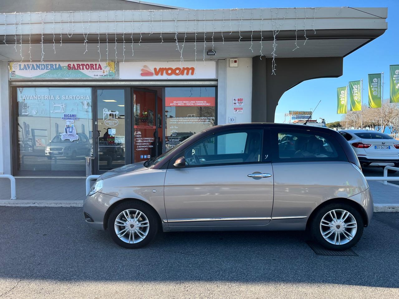 Lancia Ypsilon 1.4 Platino