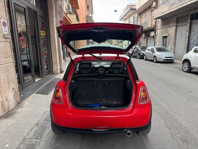 Mini Cooper D 1.6 16V D Pepper