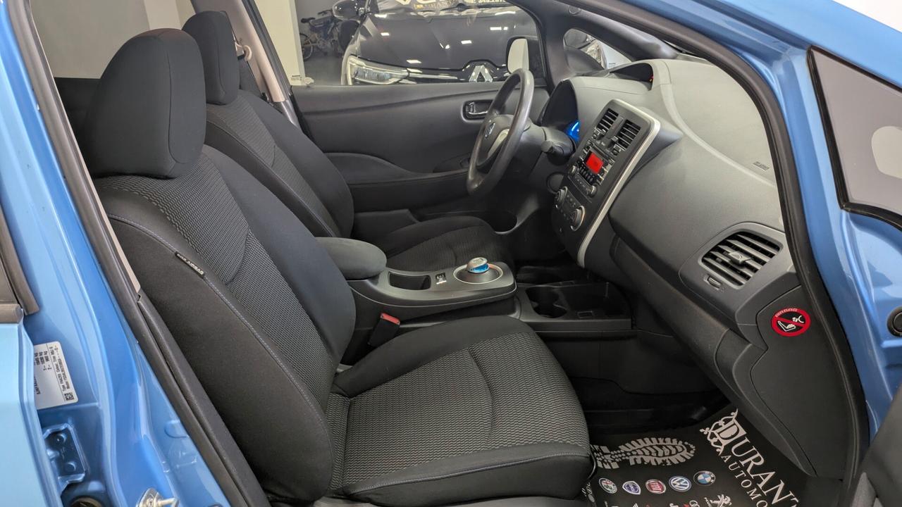 NISSAN LEAF 100% ELETTRICA ADATTA NEOPATENTATI CAMBIO AUTOMATICO 2015