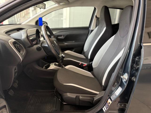 TOYOTA Aygo 1.0 VVT-i 69CV 5 porte x-clusiv Edition45
