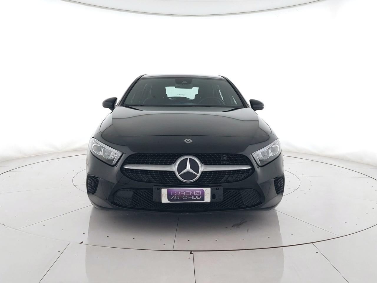 Mercedes-Benz A 200 d Business Extra auto CAMERA+LED