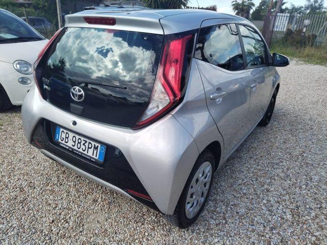 TOYOTA Aygo Connect 1.0 VVT-i 72CV 5 porte x-business MMT