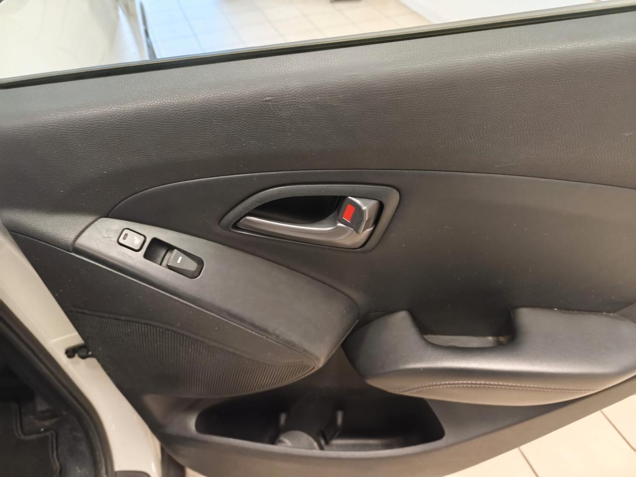 Hyundai iX35 1.7 CRDi 2WD Xpossible