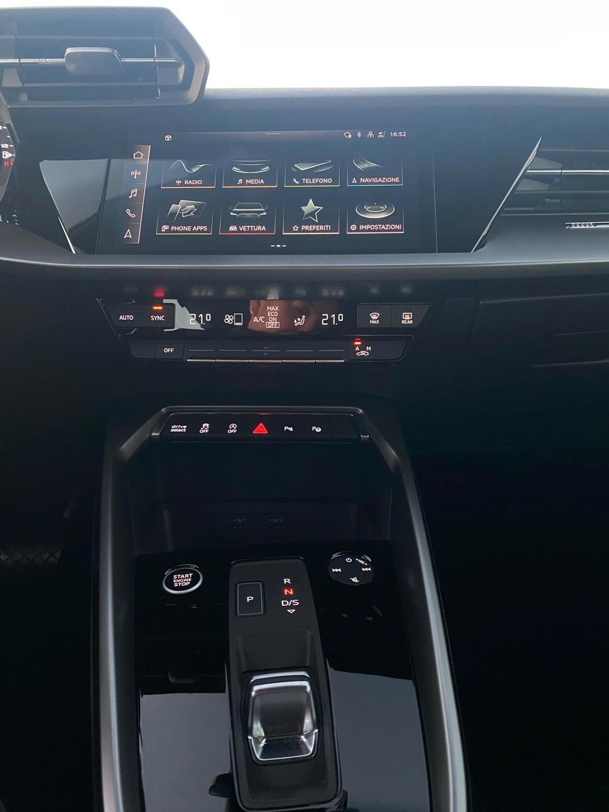 Audi A3 SPB 30 TDI Business Advanced