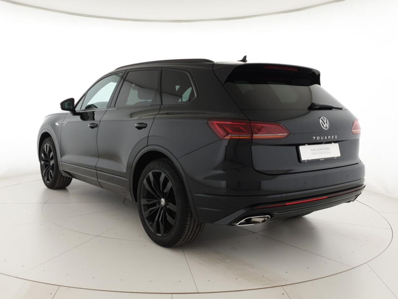 Volkswagen Touareg 3.0 v6 tdi elegance r-line exterior pack 286cv tiptronic