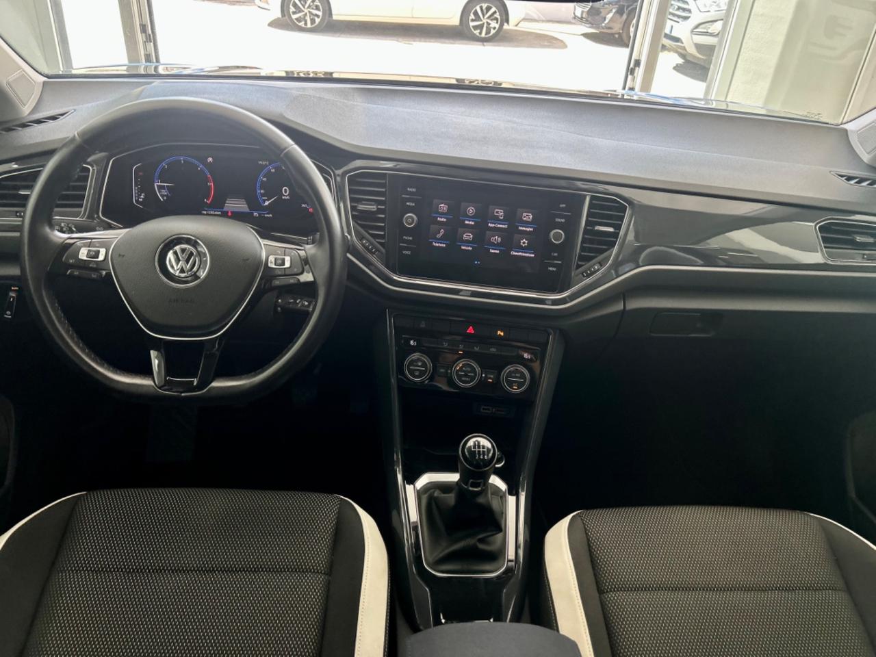 VW T-Roc 1.6 TDI SCR Style FINANZIABILE