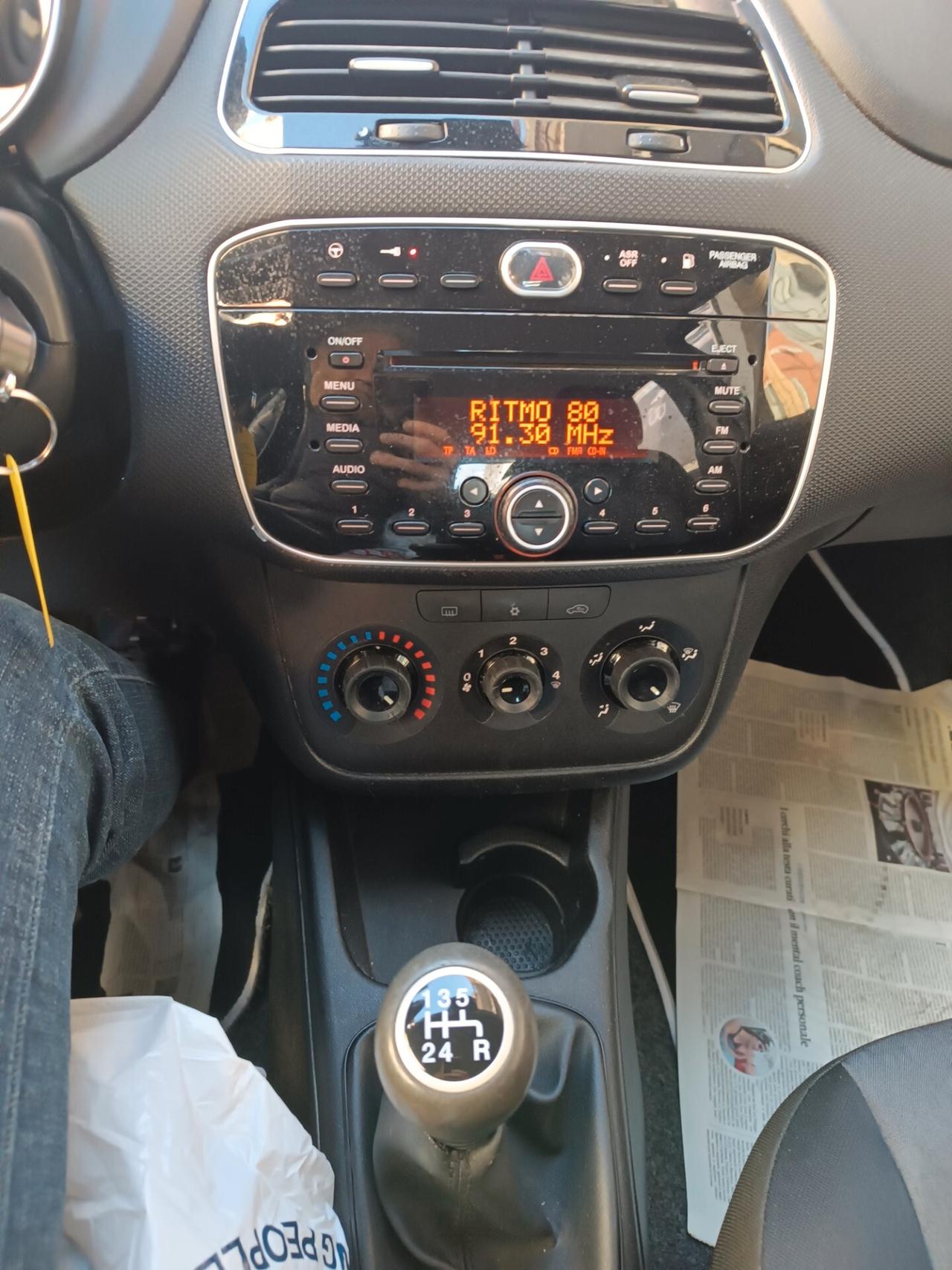 Fiat Punto 1.4 8V 5 porte Natural Power Street