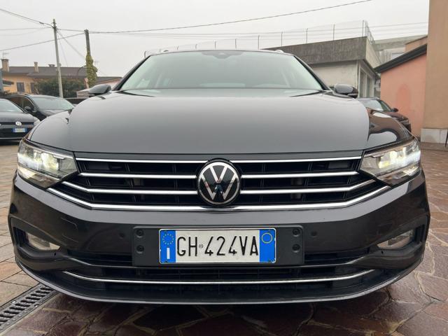 VOLKSWAGEN Passat Variant 2.0 TDI SCR EVO DSG Business