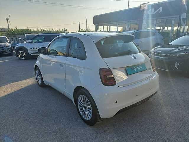 Fiat 500e Berlina 23,65 kWh