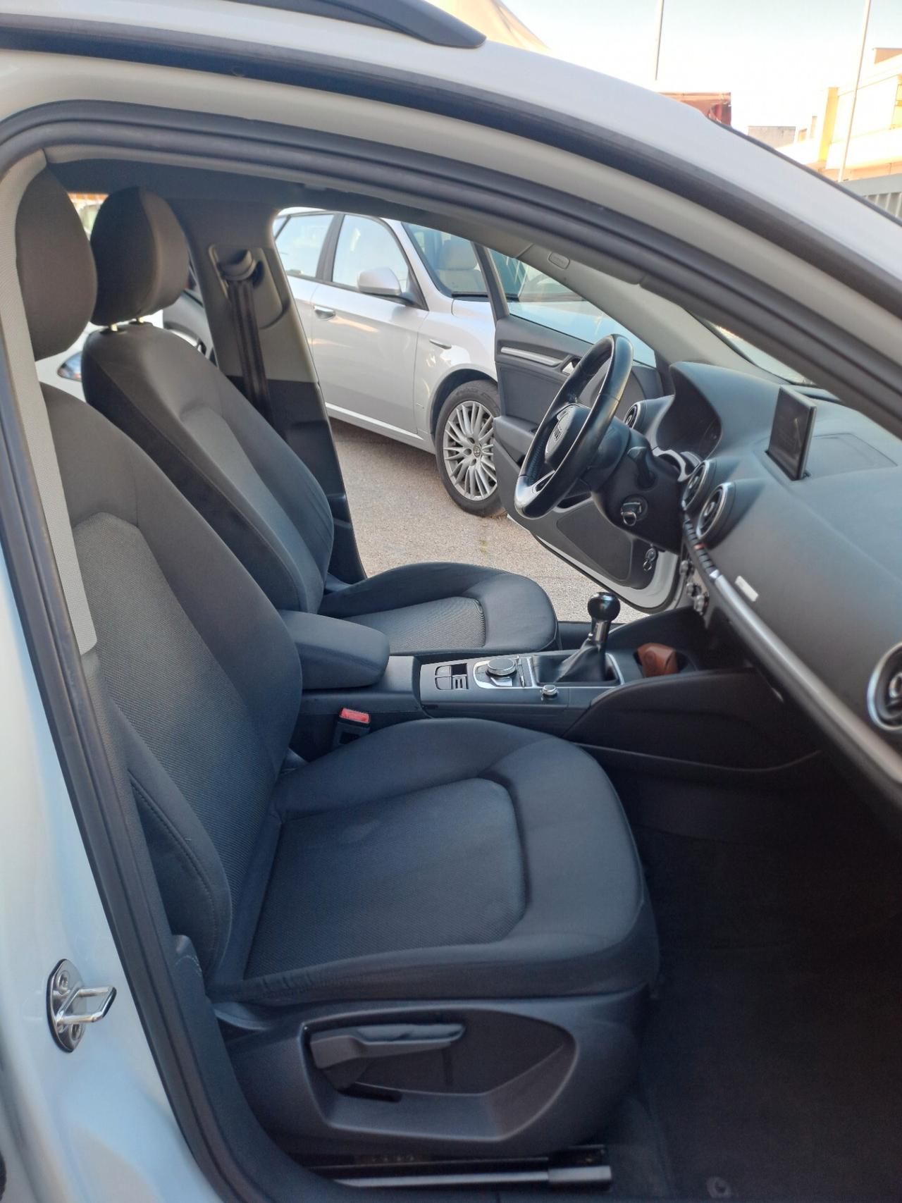 Audi A3 SPB 1.6 TDI Business