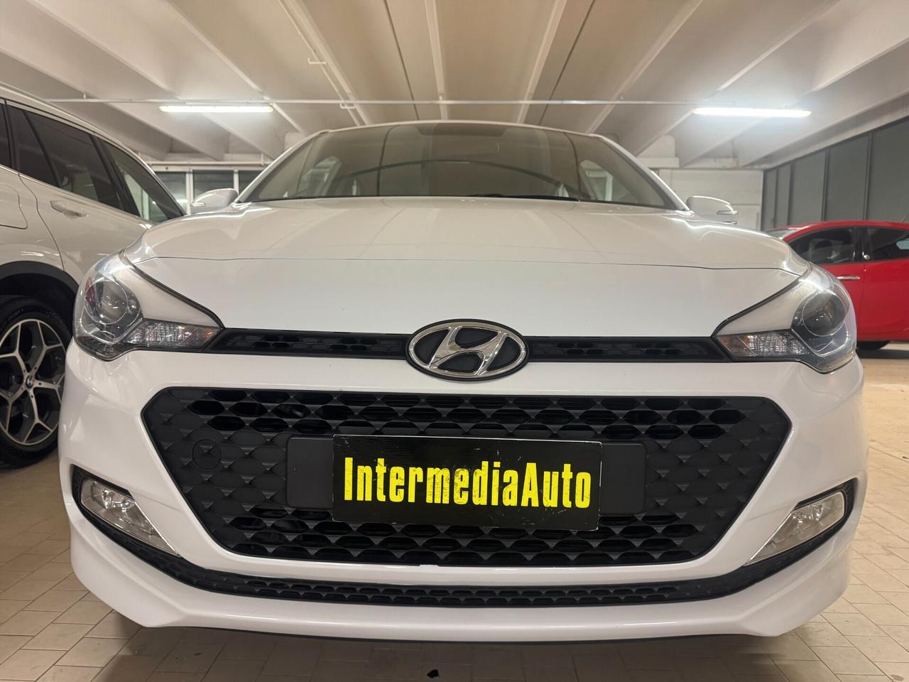 Hyundai i20 II 5p 1.2 Login GPL