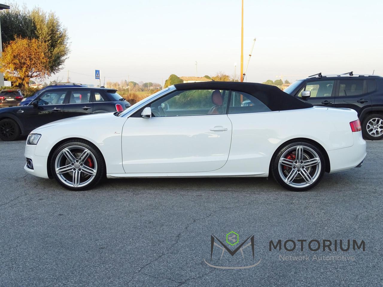 Audi A5 Cabrio 2.0 TDI S-LINE