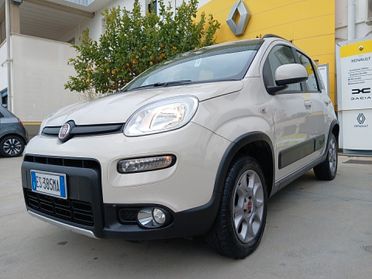 FIAT Panda 4x4 1.300 MultiJet 75cv Gancio Traino