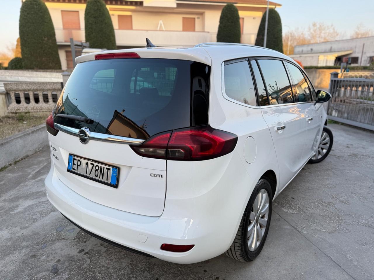 Opel Zafira 2.0 CDTi 7 POSTI FULL 2013 POCHI KM