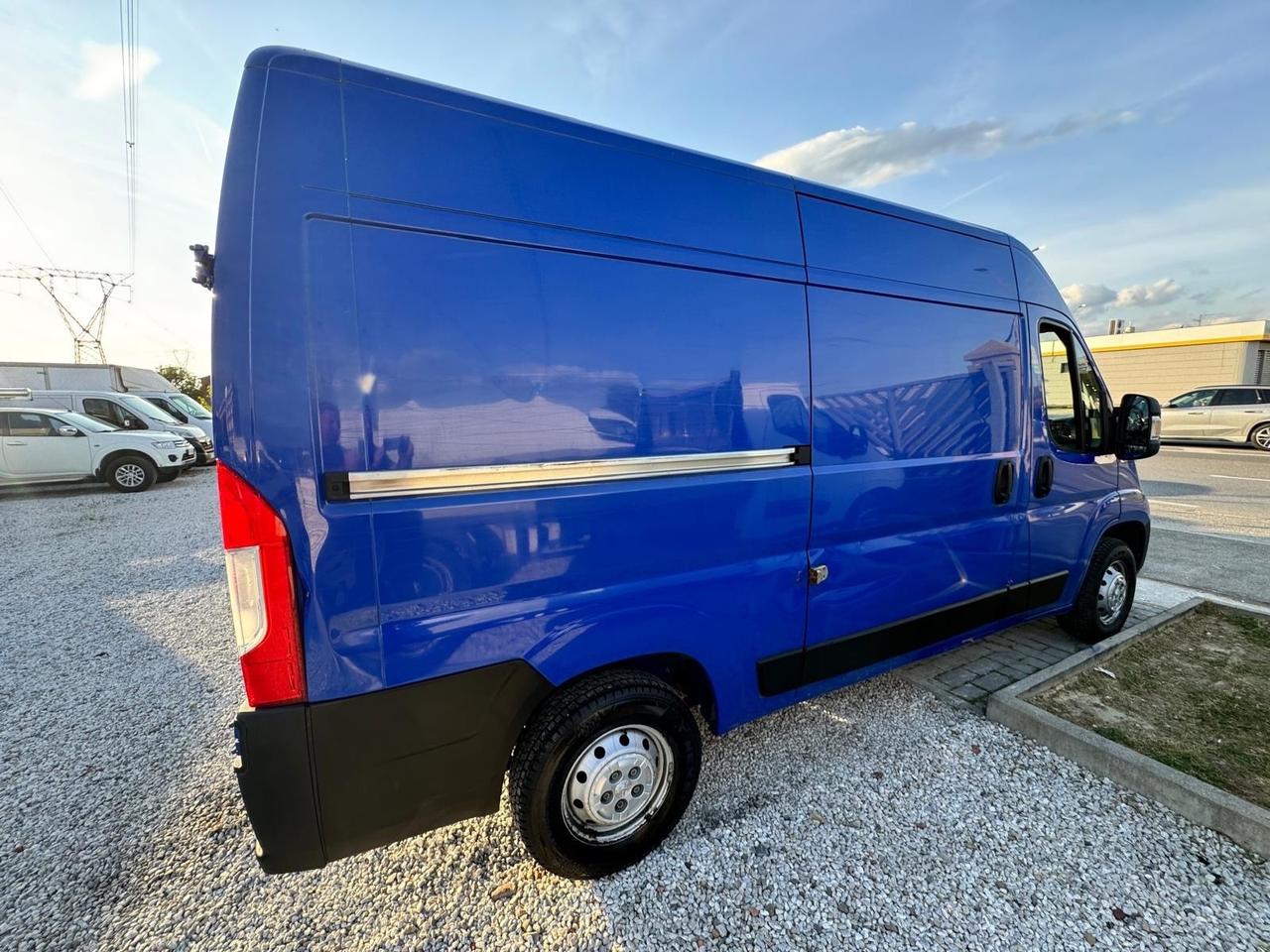 Peugeot Boxer 2.2 BlueHDi Cargo L2H2 Iva Compresa