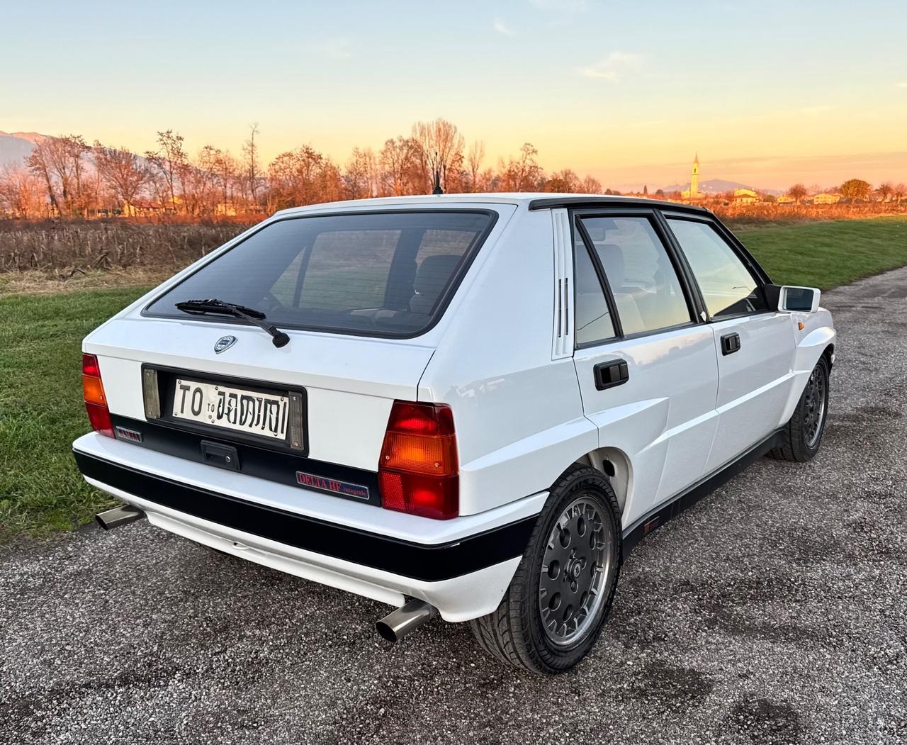 LANCIA DELTA INTEGRALE 8v TURBO HF ORIGINALE