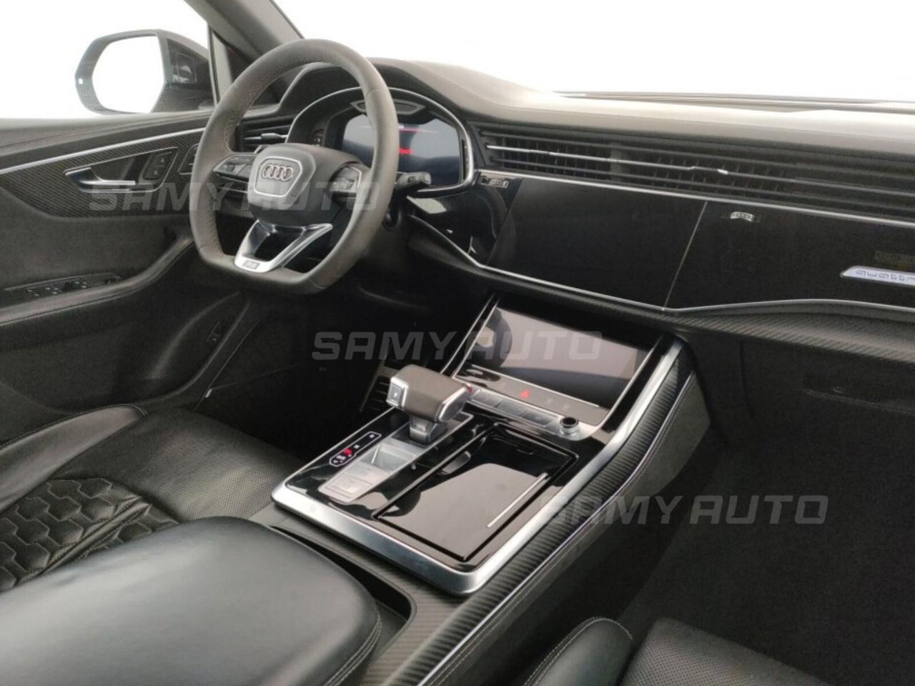 Audi Q8 55 TFSI quattro tiptronic
