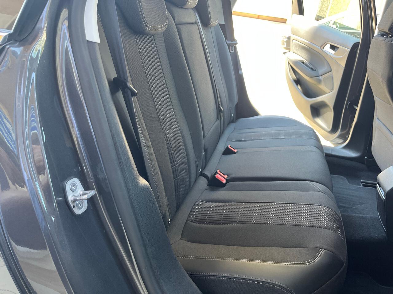 Peugeot 308 BlueHDi 130 S&S SW Allure