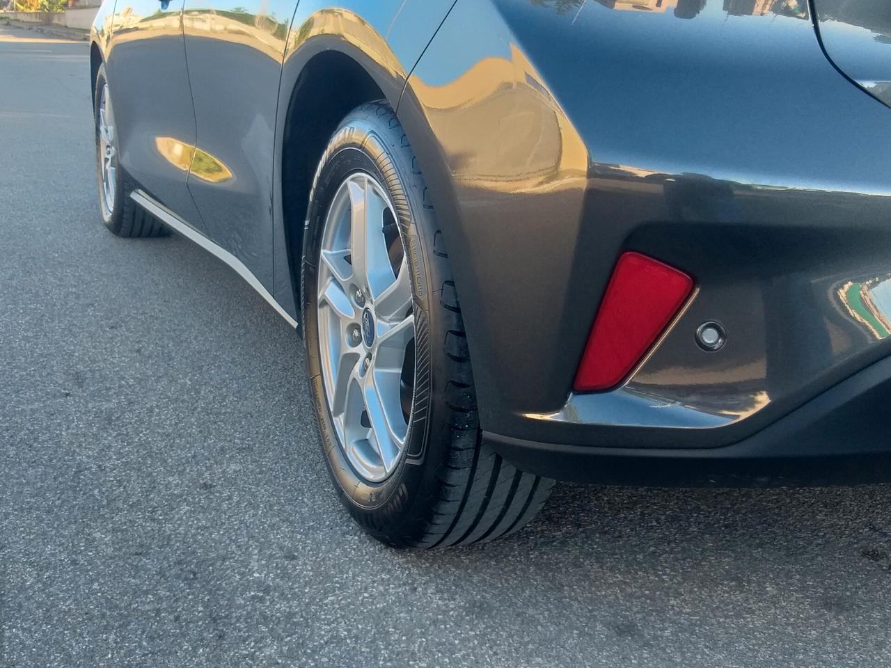 Ford Focus 1.5 EcoBlue 120 CV 5p. Business