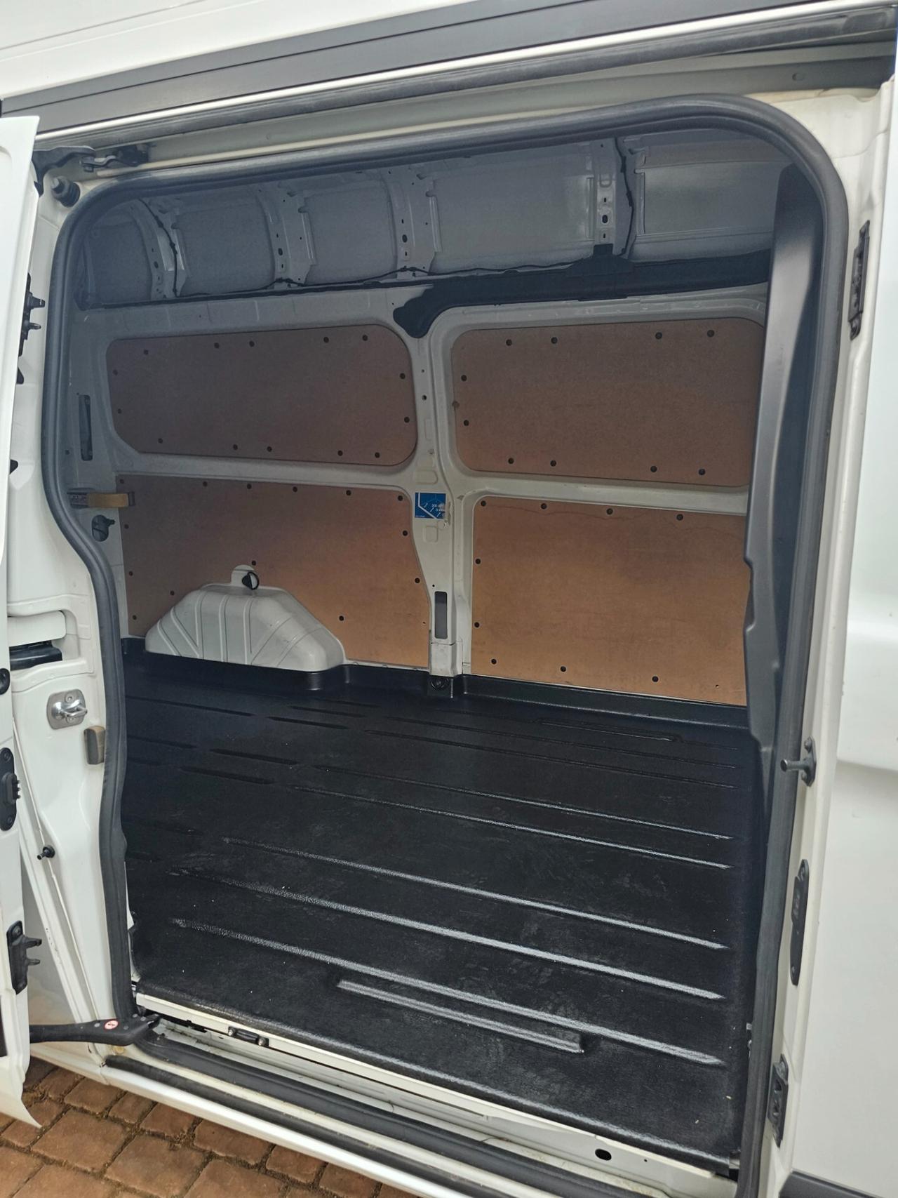 Ford Transit Custom 2.0 TDCi 130 MHEV PC, TM Furgone Trend