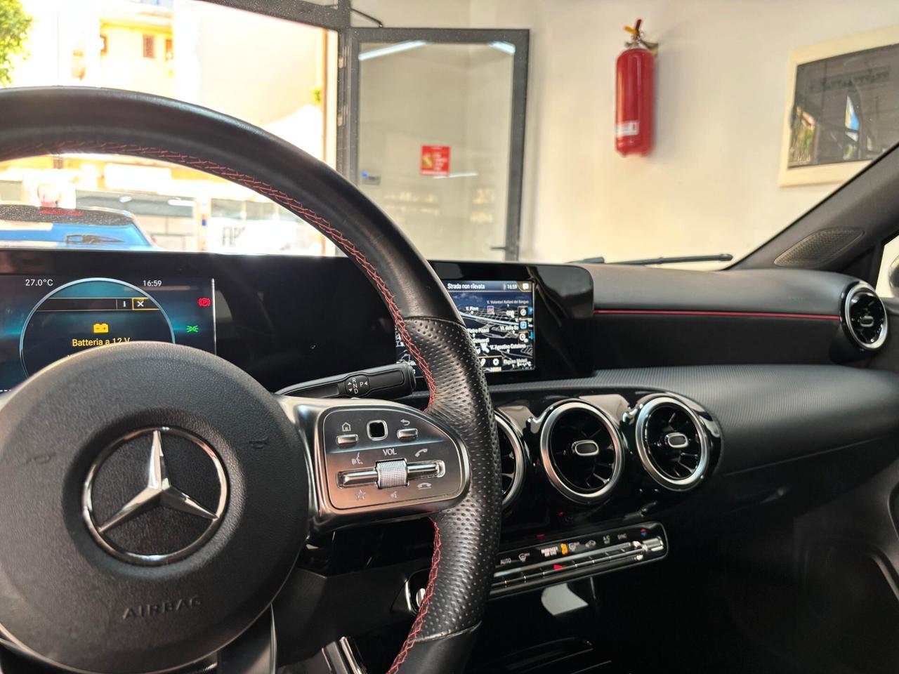 Mercedes-benz A 200d Automatic AMG Line Premium