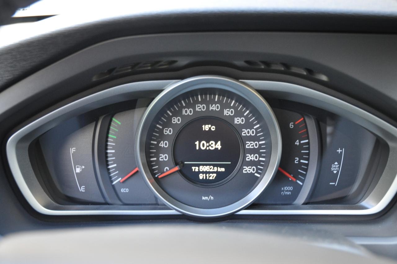 Volvo V40 2.0 D2 Kinetic my18