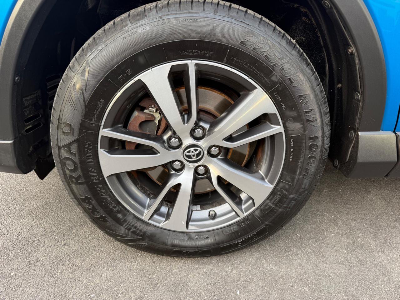 Toyota RAV 4 2.0 D-4D 2WD