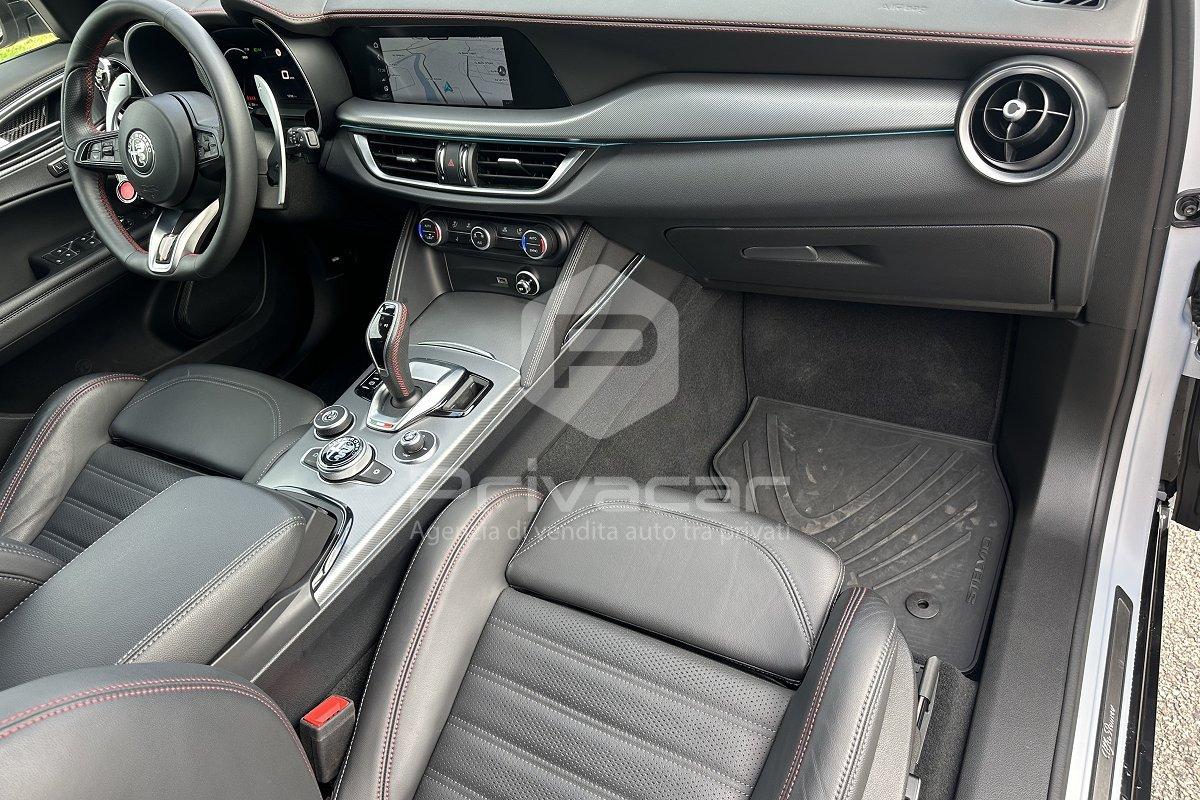ALFA ROMEO Stelvio 2.2 Turbodiesel 210 CV AT8 Q4 Competizione