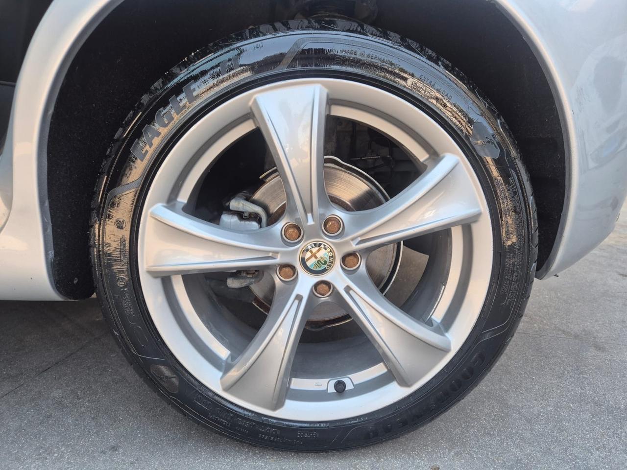 Alfa Romeo 147 1.9 JTD M-JET 16V 5 porte Q2