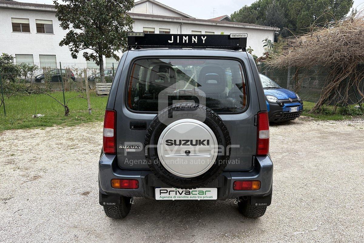 SUZUKI Jimny 1.3i 16V cat 4WD JLX